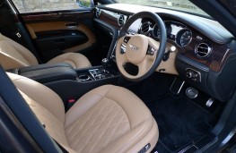 Bentley Mulsanne EWB, front seats